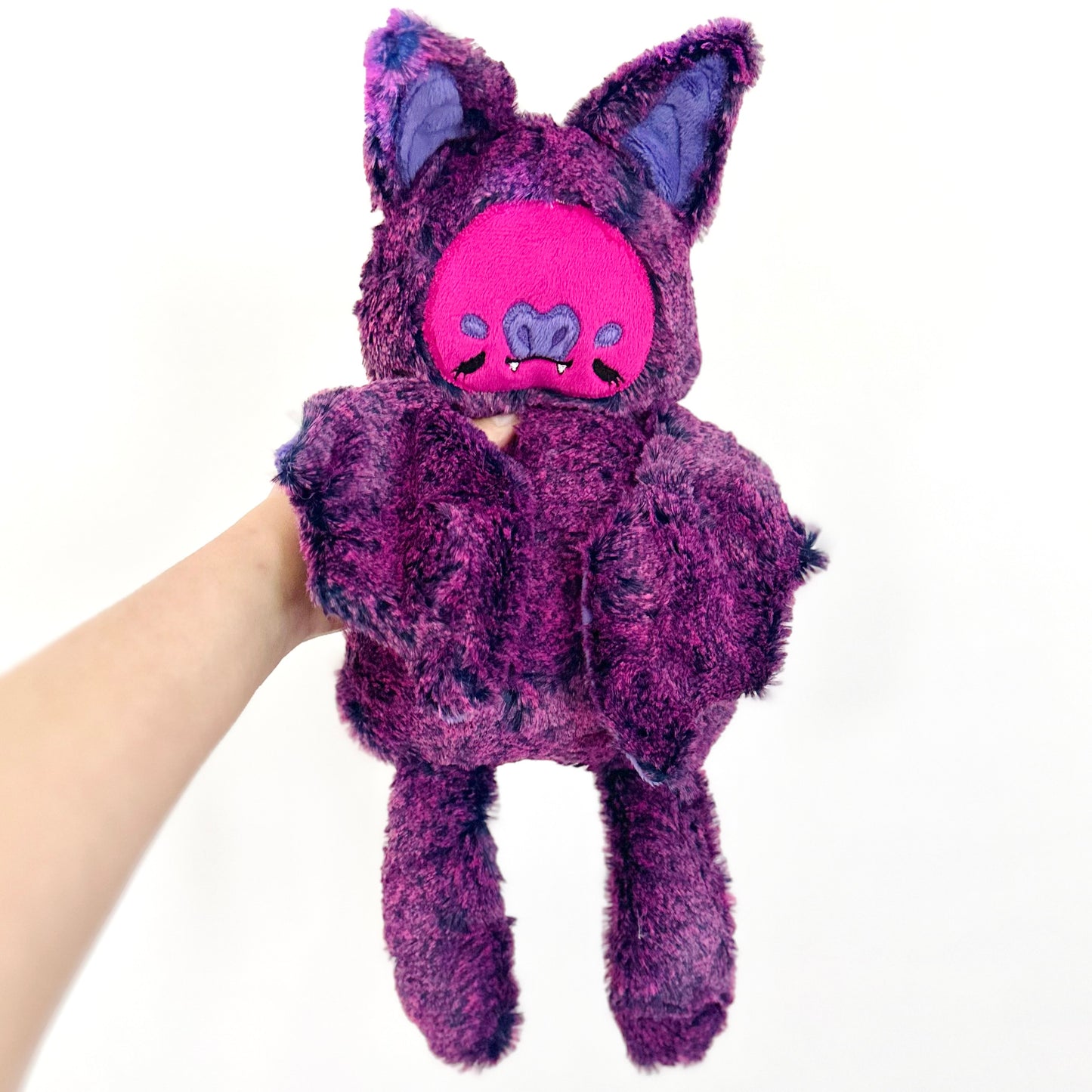 🍬 Rini, the Courageous Bat