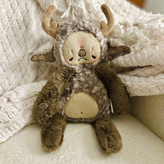 🪨 Francesca, the Stone Gray Fawnlin