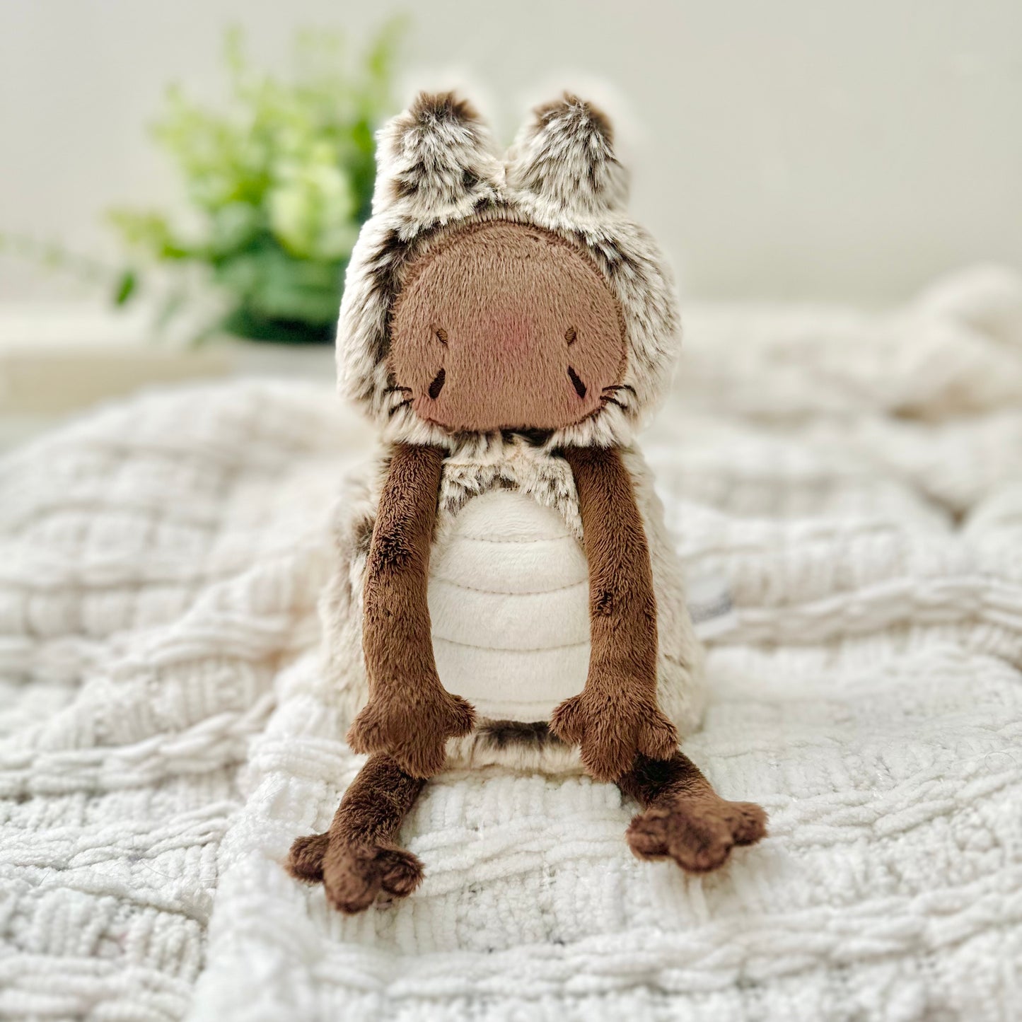 🥥 Fuzzy Coconut HobbKit